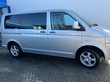 Volkswagen T5 Caravelle - gebrauchte VW T5 Caravelle aus dem Jahr 2007