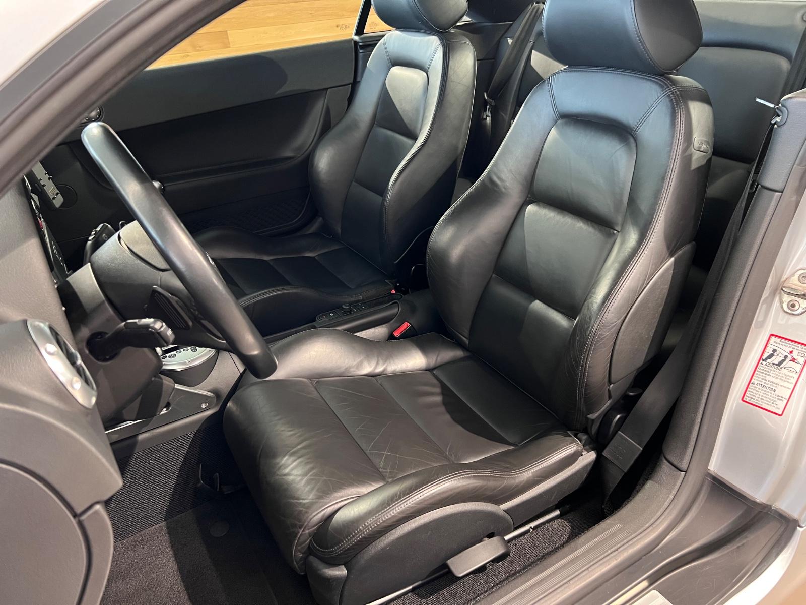 Audi TT Coupe 3.2 V6 DSG quattro BOSE NAVI KETTEN NEU