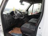 Renault Master III L2H2 9-Sitze, dCi145 - Renault Master: 2.2