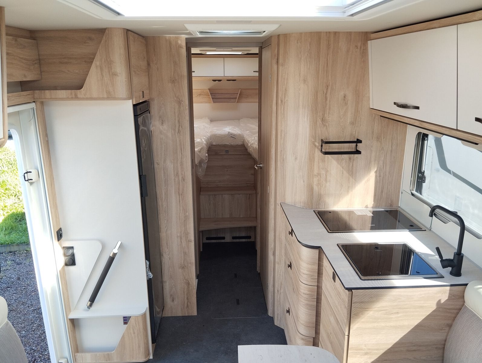Fahrzeugabbildung Eura Mobil Profila T PT 720 EF MondialPakete 180PSAutomatik