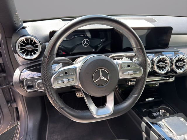 Mercedes-Benz A 220 d AMG PAKET/PANORAMA/HEAD-UP/ – Bild 12 von 21