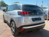 Peugeot 3008 Active 1HAND/SCHECKHEFT/TOP - Peugeot 3008: Active