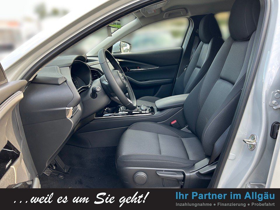 Fahrzeugabbildung Mazda CX-30 SKYG 140PS EXCLUSIVE NAVI+BOSE+CARPLAY+SHZ
