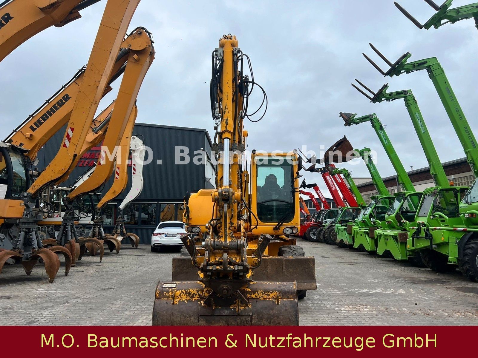 Fahrzeugabbildung CAT CATERPILLAR M 316 D