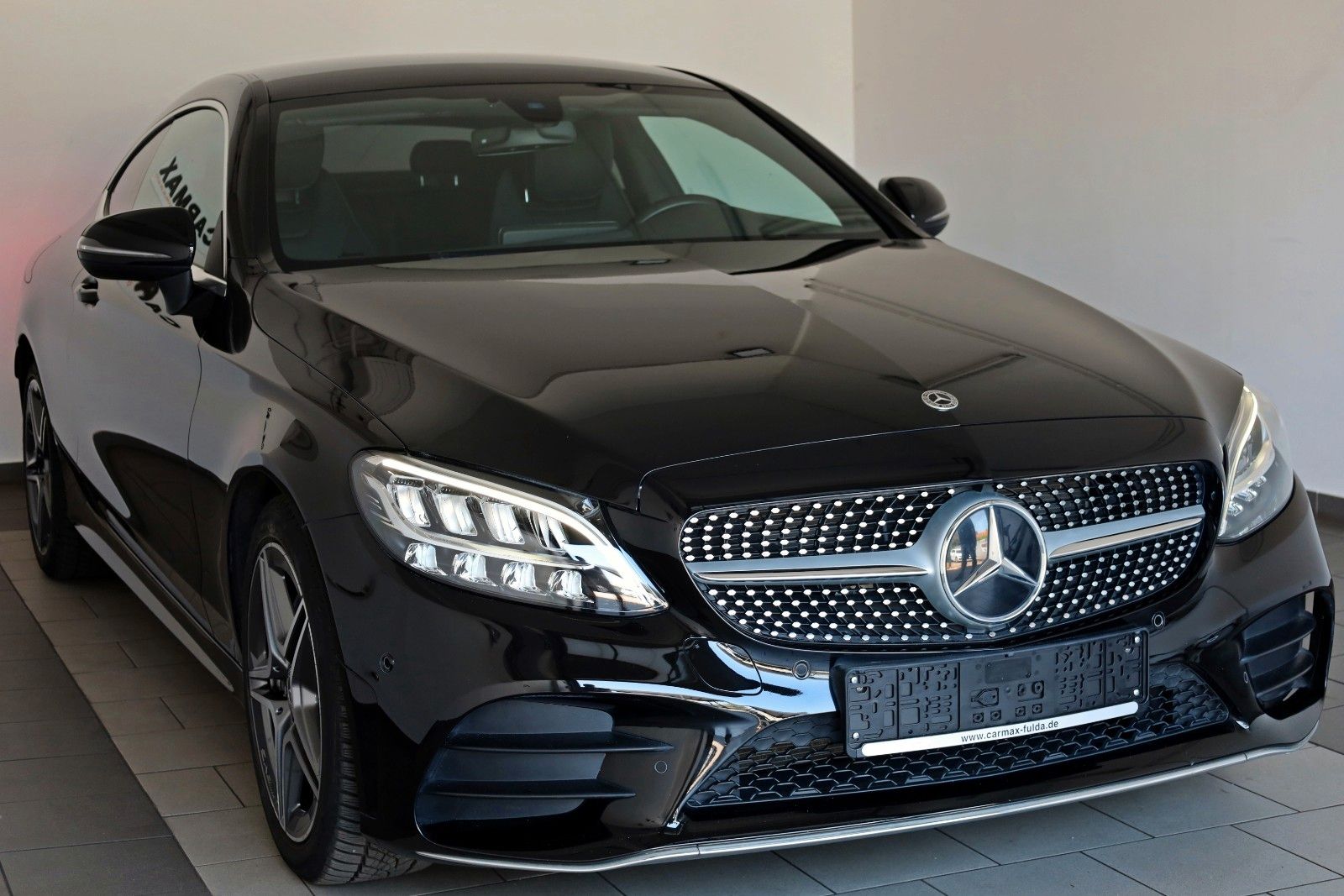 Fahrzeugabbildung Mercedes-Benz C 220d Coupe AMG Line T.Leder,Navi,LED,Kamera,SH