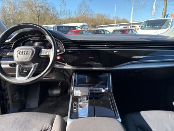 Audi Q7 - 12
