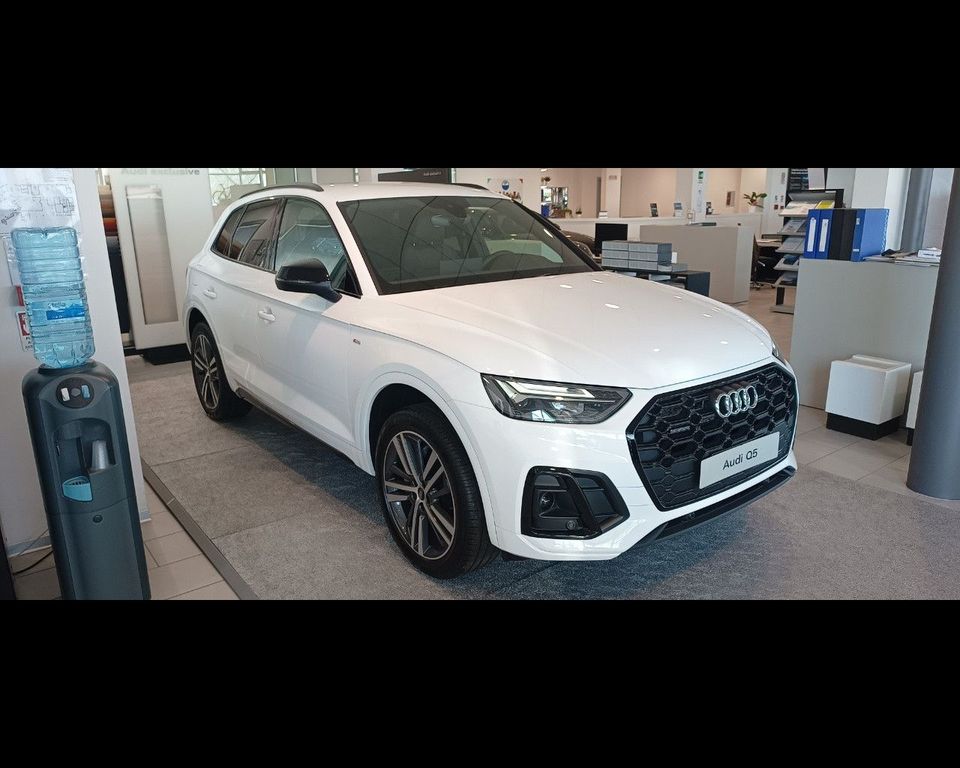 Audi AUDI Q5 55 TFSIe S-TRONIC QUATTRO S-LINE PLUS
