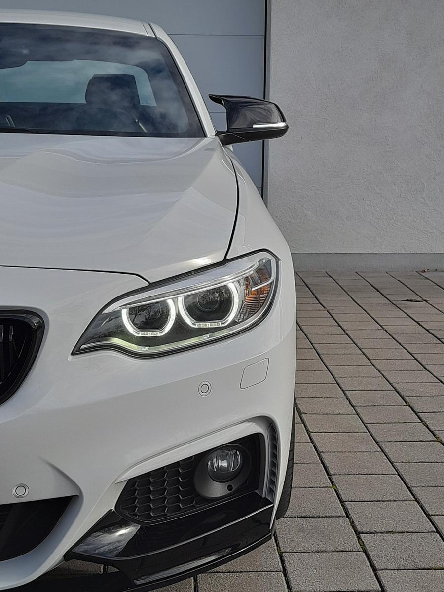 BMW 220i/Aut./Coupé/M Sportpaket/Alcantara/PDC/SitzH
