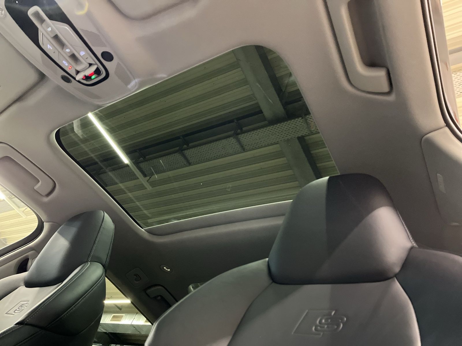 Audi S6 - Bild 13