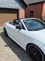 Audi TTS TFSI S tronic quattro Roadster - - Audi TTS: Weiß