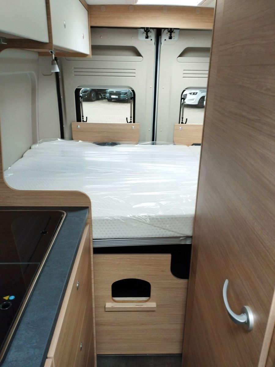 Fahrzeugabbildung Roadcar R 540 Citroen 140 PS Lithium,Markise, Solar