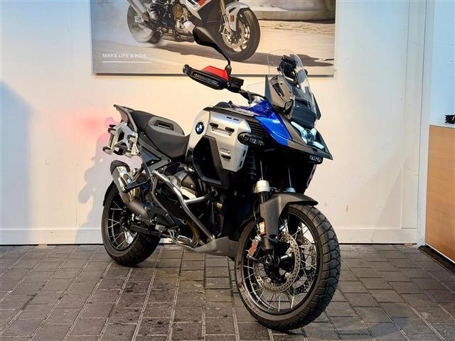 BMW R 1300 GS Adventure Alle 4 Pakete