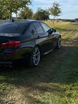BMW 550i xDrive  gute Ausstattung (Sommerfahrzeug) - BMW 5er Reihe von privat