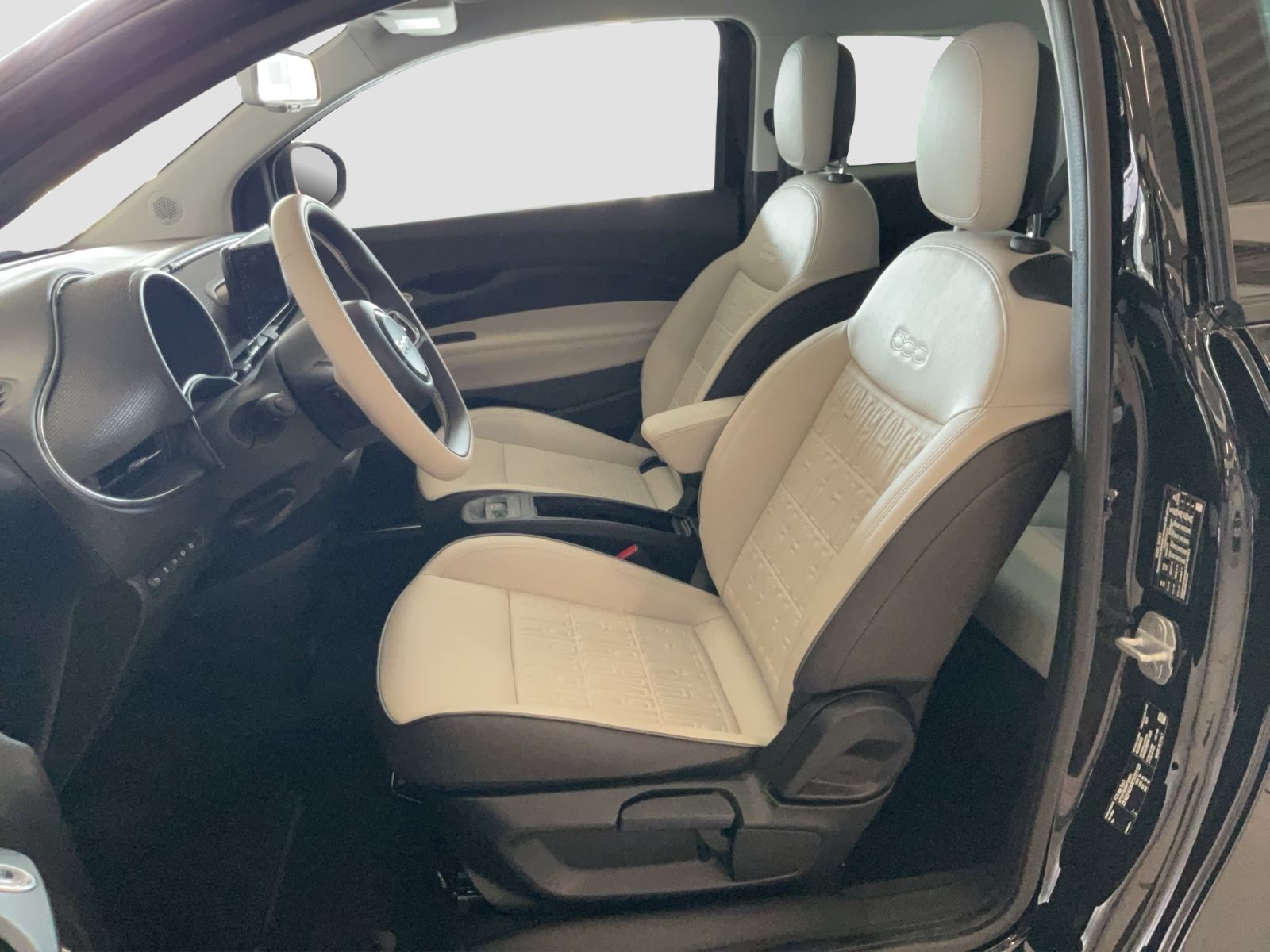 Fahrzeugabbildung Fiat 500e By Bocelli
