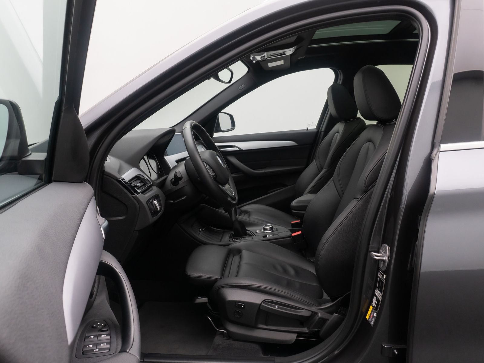 Fahrzeugabbildung BMW X1 xD25e ParkAs DAB Navi Komfort Sportsitz Leder