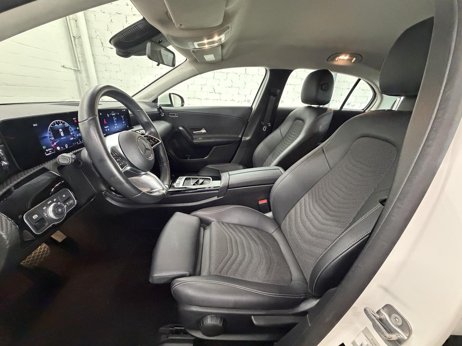 Mercedes-Benz A-Class d 8G-DCT Entry / RFK / NAVI / CarPlay, миниатюра 8