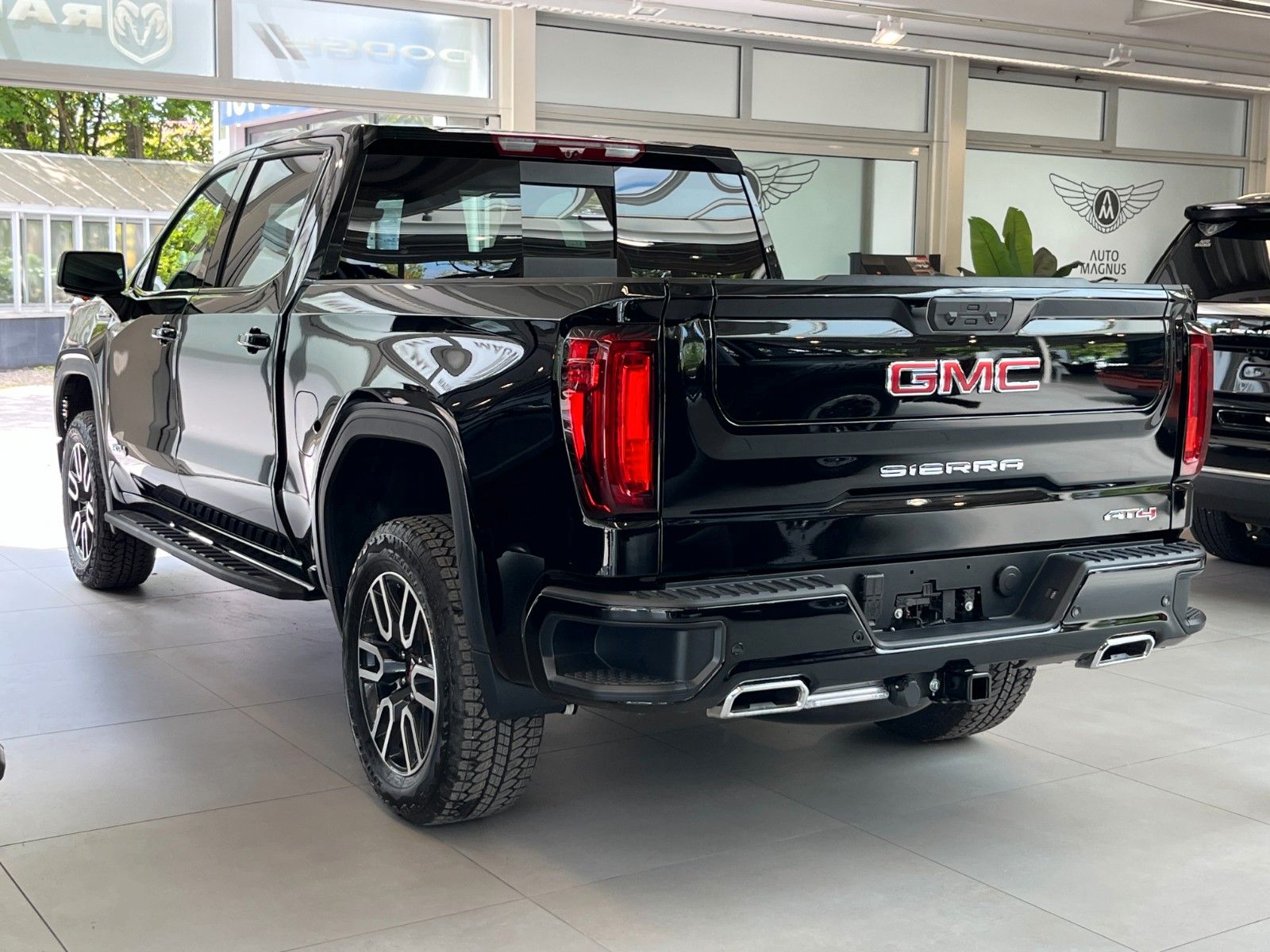Fahrzeugabbildung GMC Sierra 1500 AT4 6.2*360°*AHK*HeadUp*