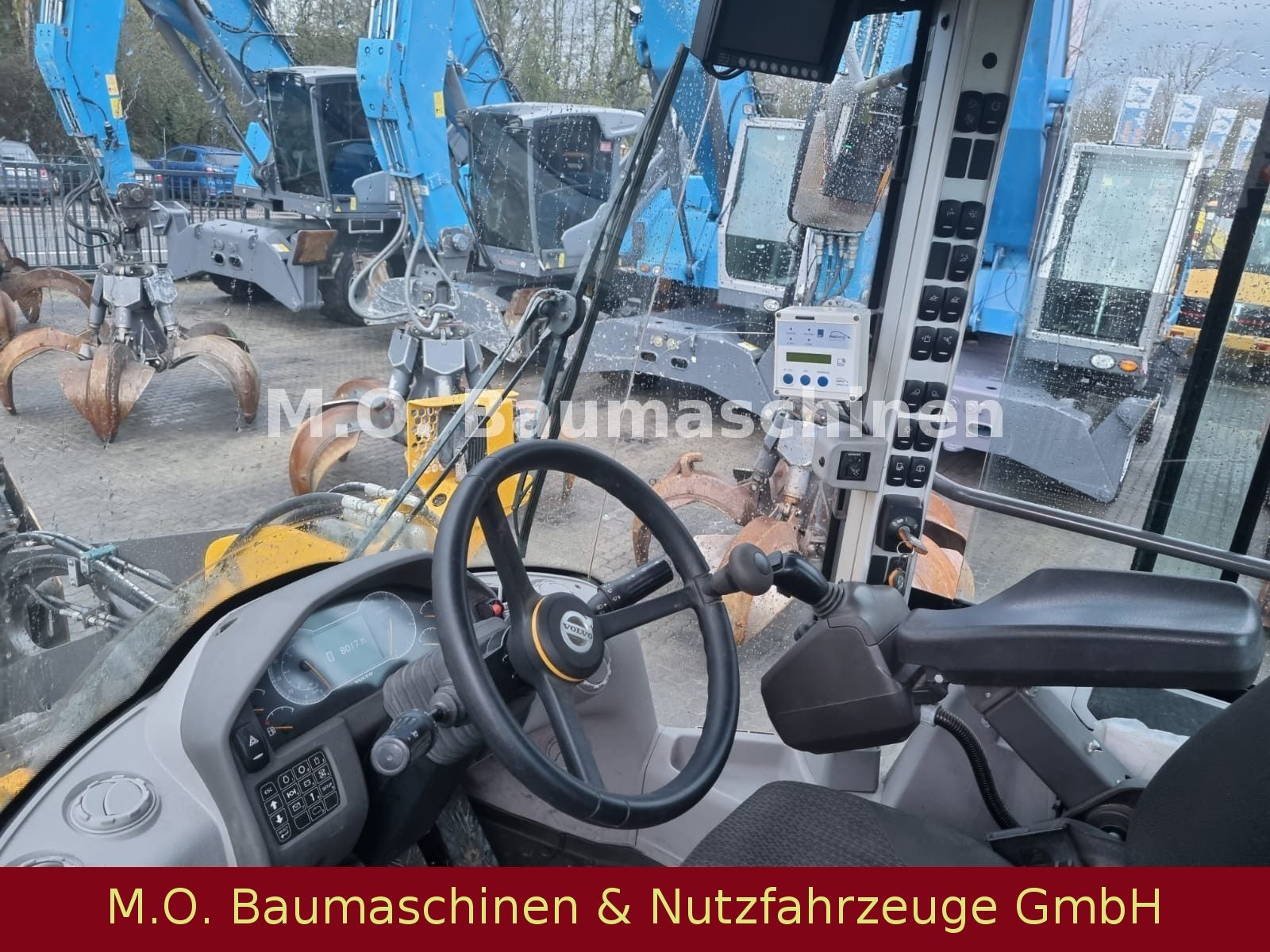 Fahrzeugabbildung Volvo L 90 H / ZSA / AC / BSS / Hochkippgreifschaufel
