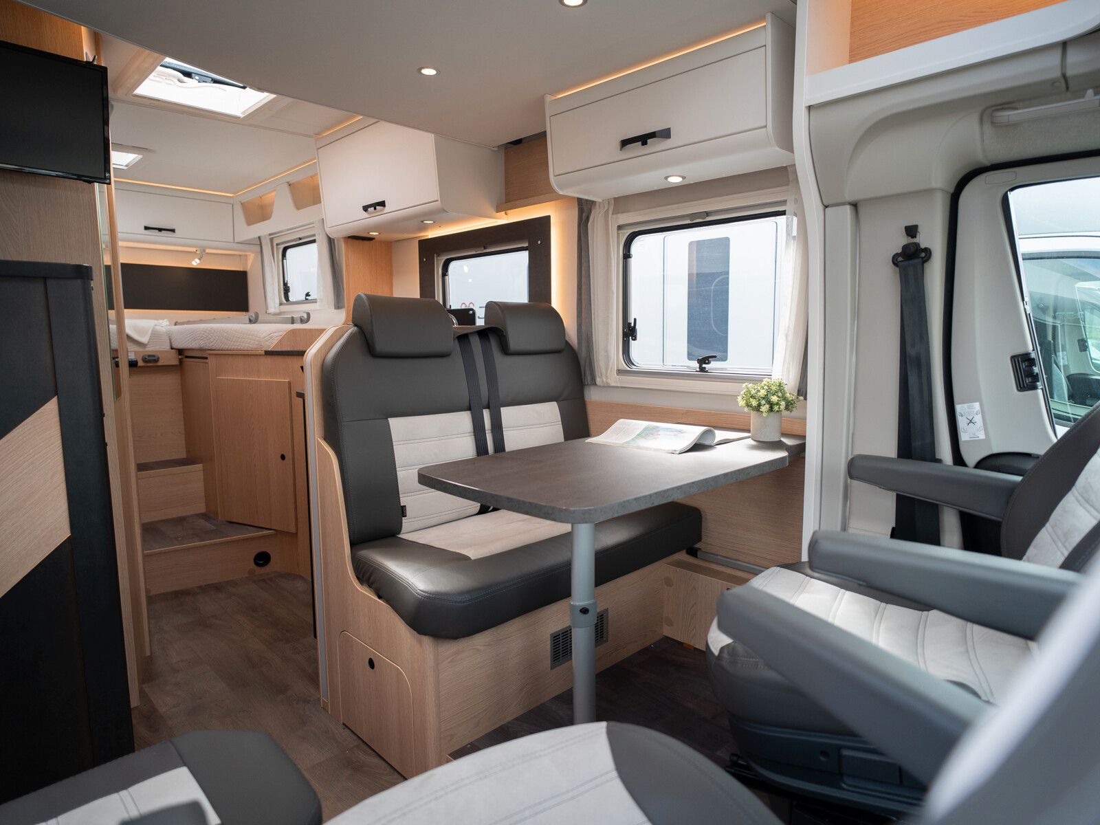 Fahrzeugabbildung Sunlight Adventure T 67S Navi/Kamera, Sat/TV, Markise uvm