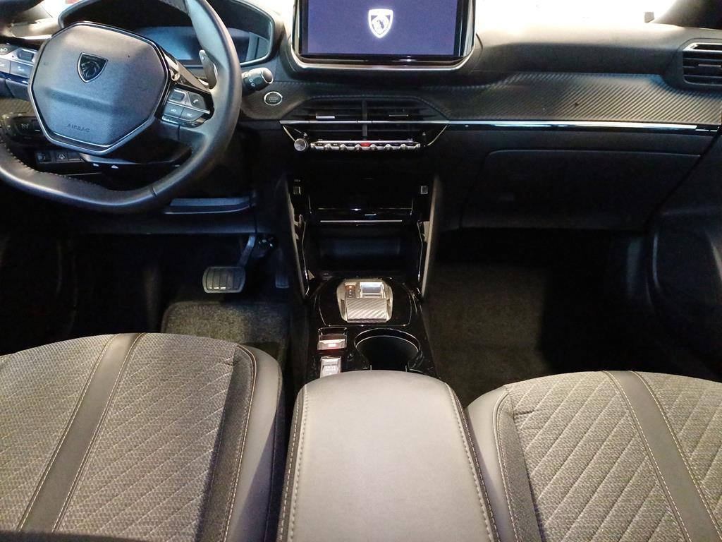 Peugeot 2008 BlueHDi 130 Allure Pack EAT8