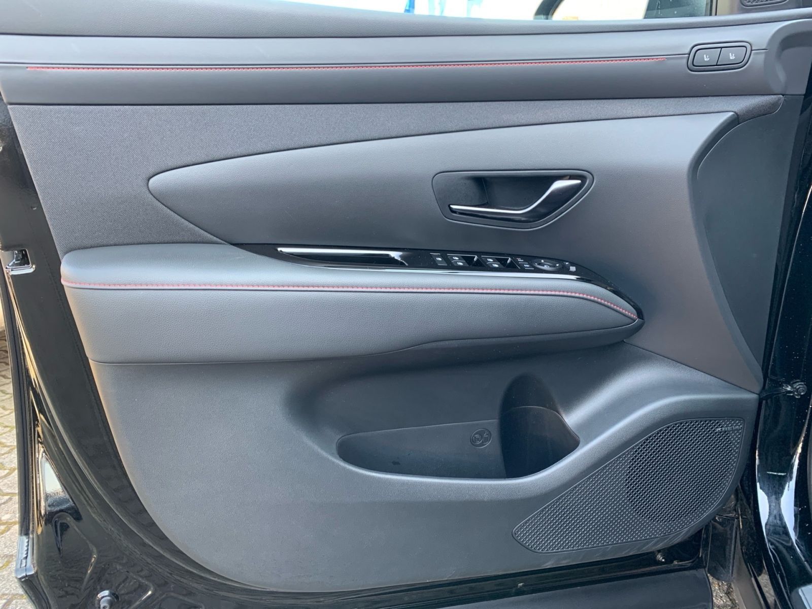 Fahrzeugabbildung Hyundai TUCSON 1.6 T-GDI N Line Hybrid ECS Assi Sitz-Pak