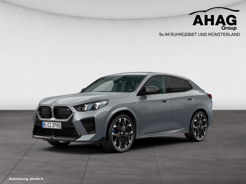 Image of BMW X2