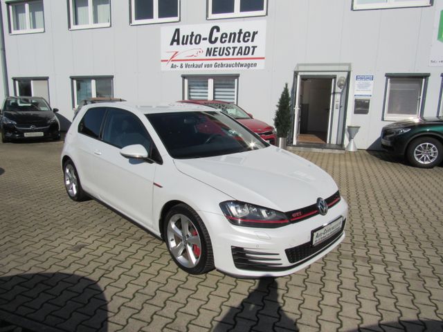 Volkswagen Golf VII Lim. GTI Performance BMT