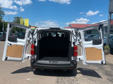 Bild 10 Opel Vivaro Kombi XL 9 Sitze 8 AT FLÜGELTÜREN