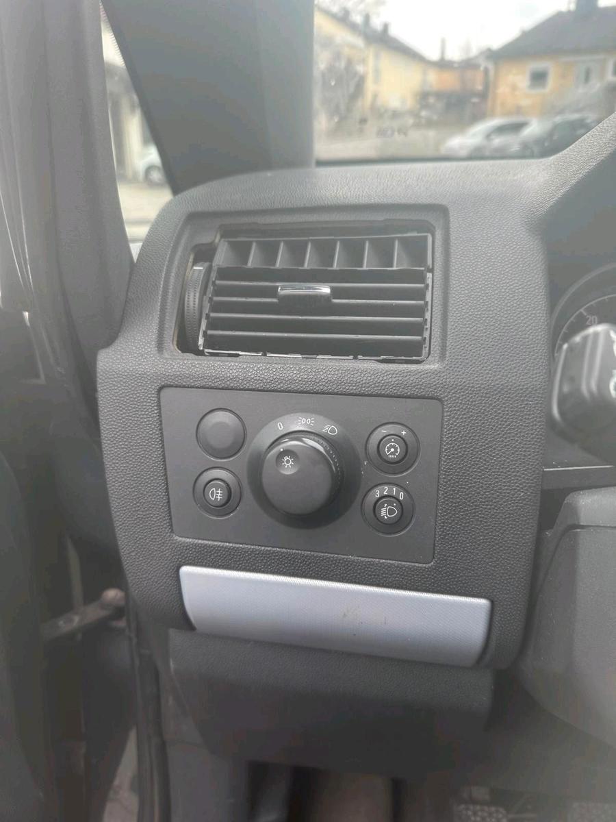 Opel Zafira 2006 — photo 11