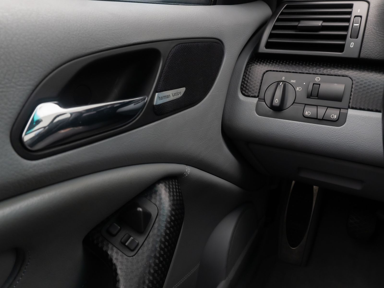 Fahrzeugabbildung BMW 325Ci M Sportpaket II Xenon H/K PDC GSD Memory