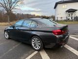 BMW 530d Limousine/Leder/Glasdach/HeadUp/18Zoll - BMW 530 aus 2016