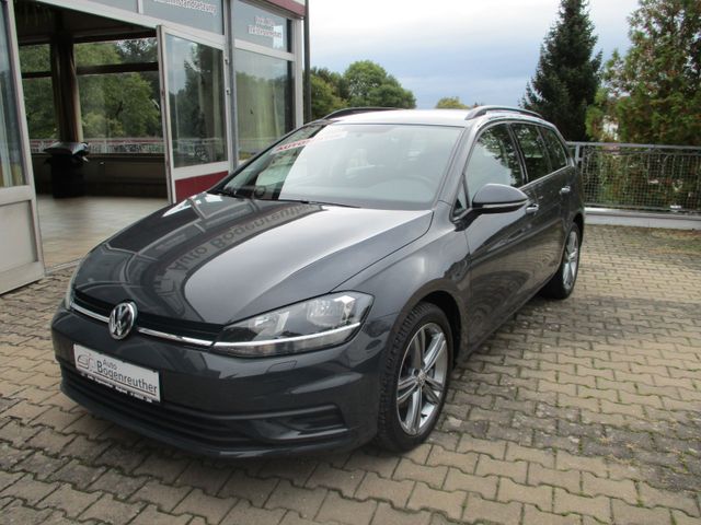 Volkswagen Golf VII Variant +DSG+Navi+Alu