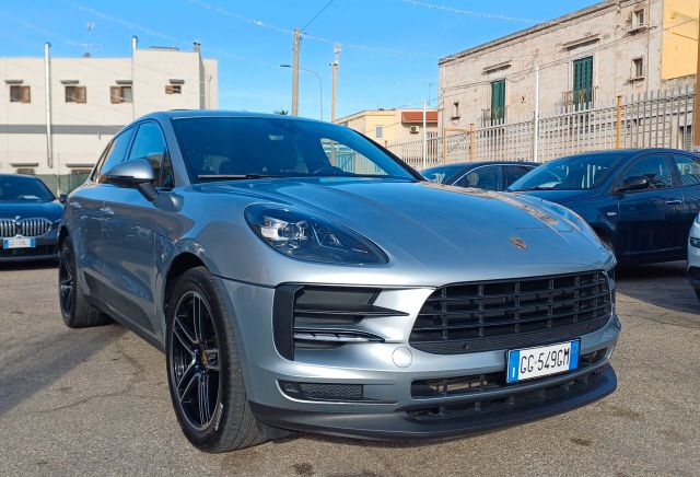 PORSCHE Porsche Macan 2.0