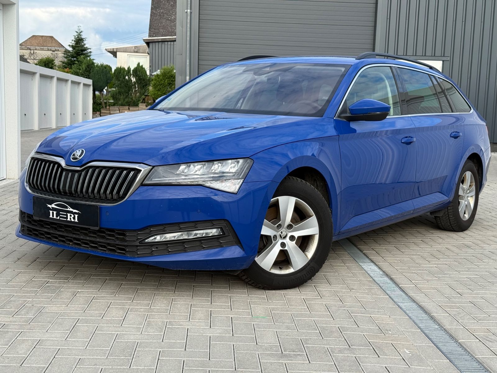 Skoda Superb Combi Ambition*ACC*VIRTUELLES-COCKPIT*LED