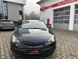 Opel Astra J GTC 1.4 L/Navi/SHZ/8-Fach/20 Zoll ALU - Opel Astra: F