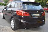 BMW Active Tourer 218 d Advantage SHZ / AHK / NAVI  - BMW 218 mit Diesel-Antrieb: Automatik