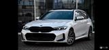 BMW 320d xDrive Touring - HUD, Pano, Sport, LED