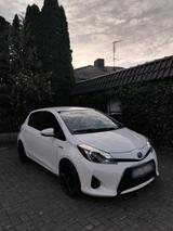 Toyota Yaris 1.5 Hybrid-Benzin Automatik K... - Toyota Yaris in Osnabrück
