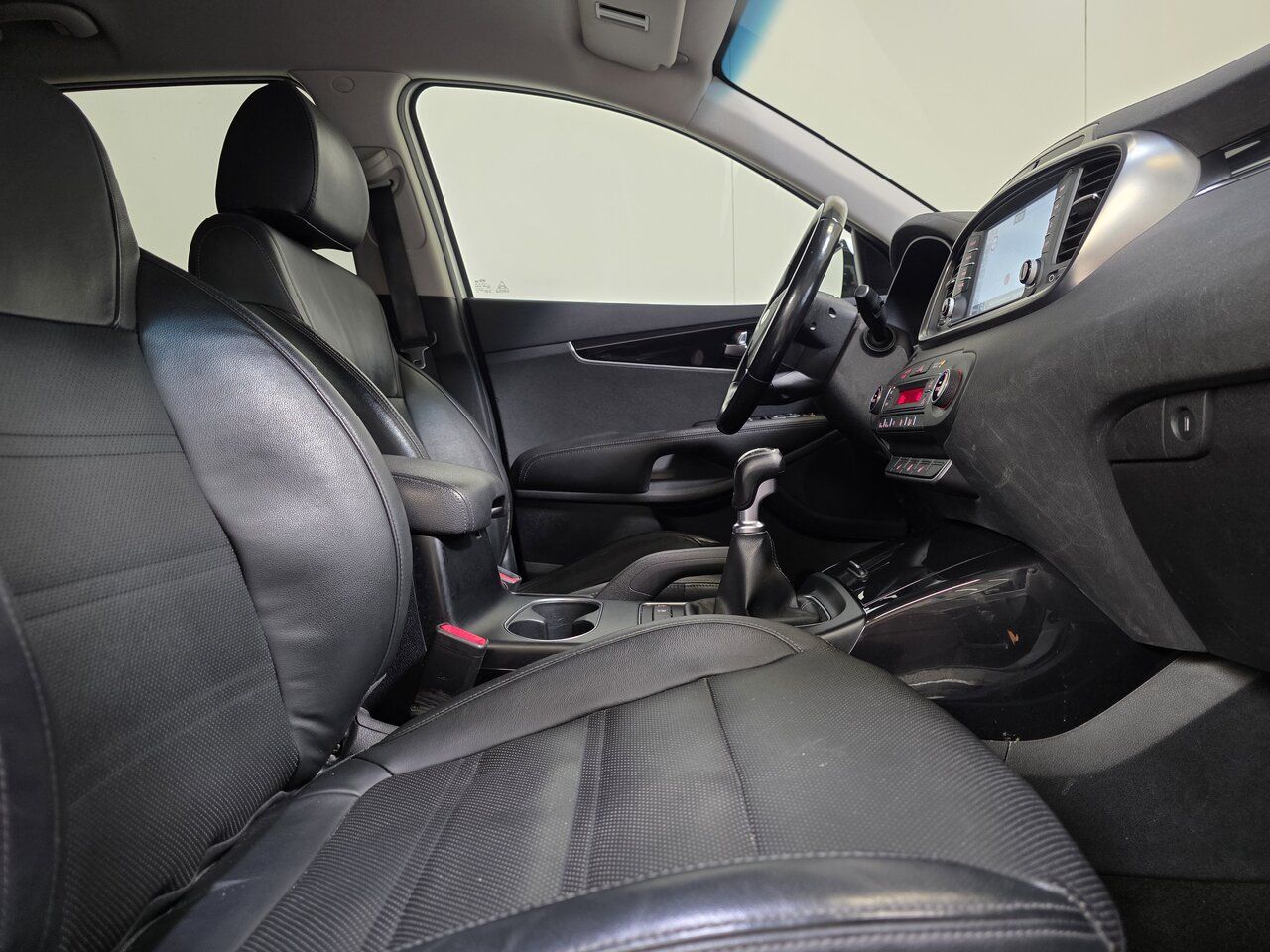 Kia Sorento 2.2 CRDi - 7 pl - GPS - Apple CarPlay -  imagem 2