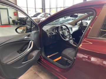 Opel Astra K Sports Tourer Turbo *NAVI*SZHZ*TEMPOMAT*