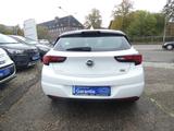 Opel Astra K Lim. 5-trg. Selection TÜV Neu & Garantie - Opel Astra Selection mit Benzin-Antrieb