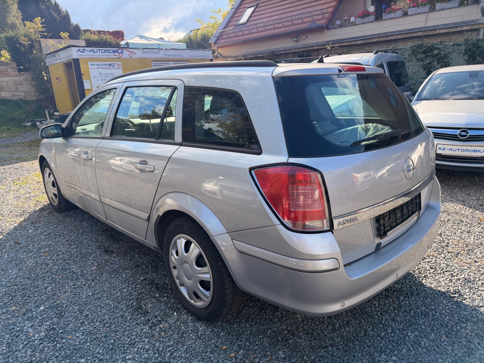 Opel Astra 2005 — photo 7