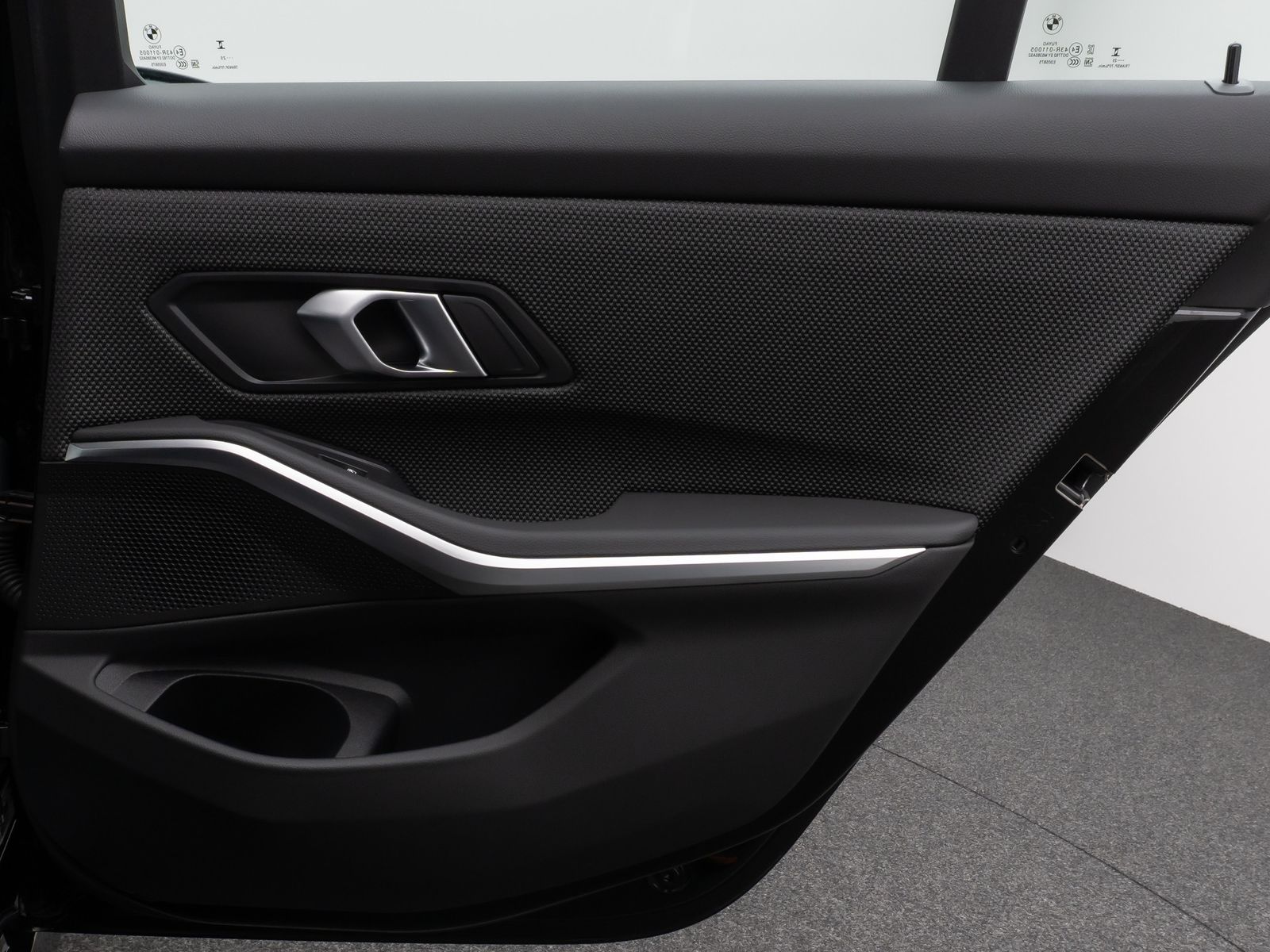 Fahrzeugabbildung BMW 318i Kamera DAB CockPit+ Alarm Geschwindigkeitsr