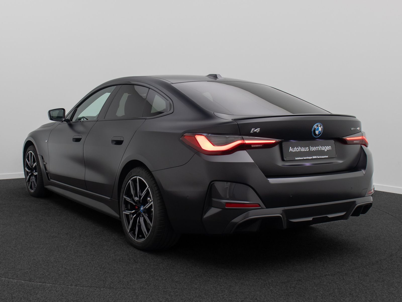 Fahrzeugabbildung BMW i4 eD40 M Sport HUD DAB Kamera Individual 19Zoll