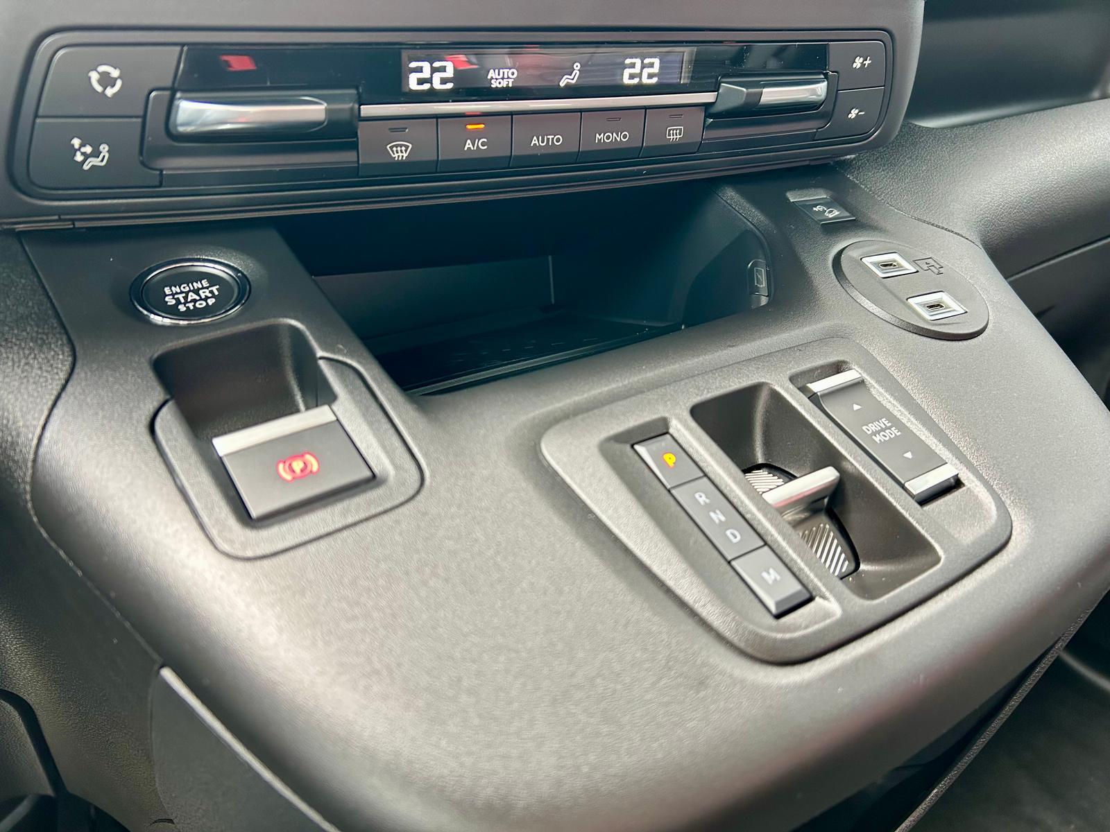 Citroën Berlingo 1.5 HDI EAT8 Max XL *XTR*KEY*LED*AHK*
