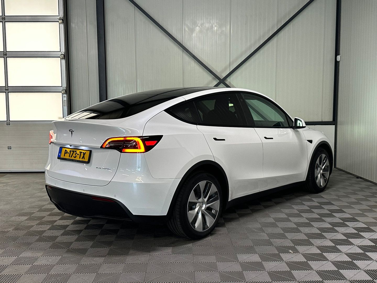 Tesla Model Y Long Range AWD 75kWh | SOH 91% | Pano | imagem 2