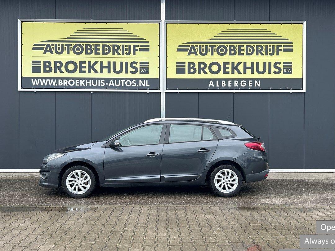 Renault Megane 2014 — rear view