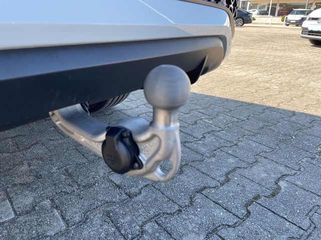 Tayron R-Line 2.0 TDI DSG 4M,IQ.LIGHT,Kamera,AHK