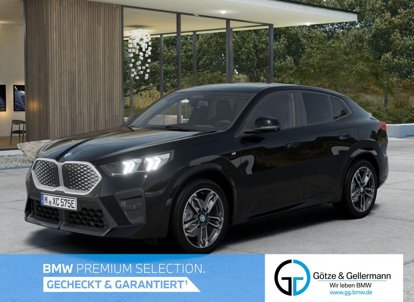 BMW iX2 xDrive30 M Sport /IconicGlow HUD Stop&Go AHK