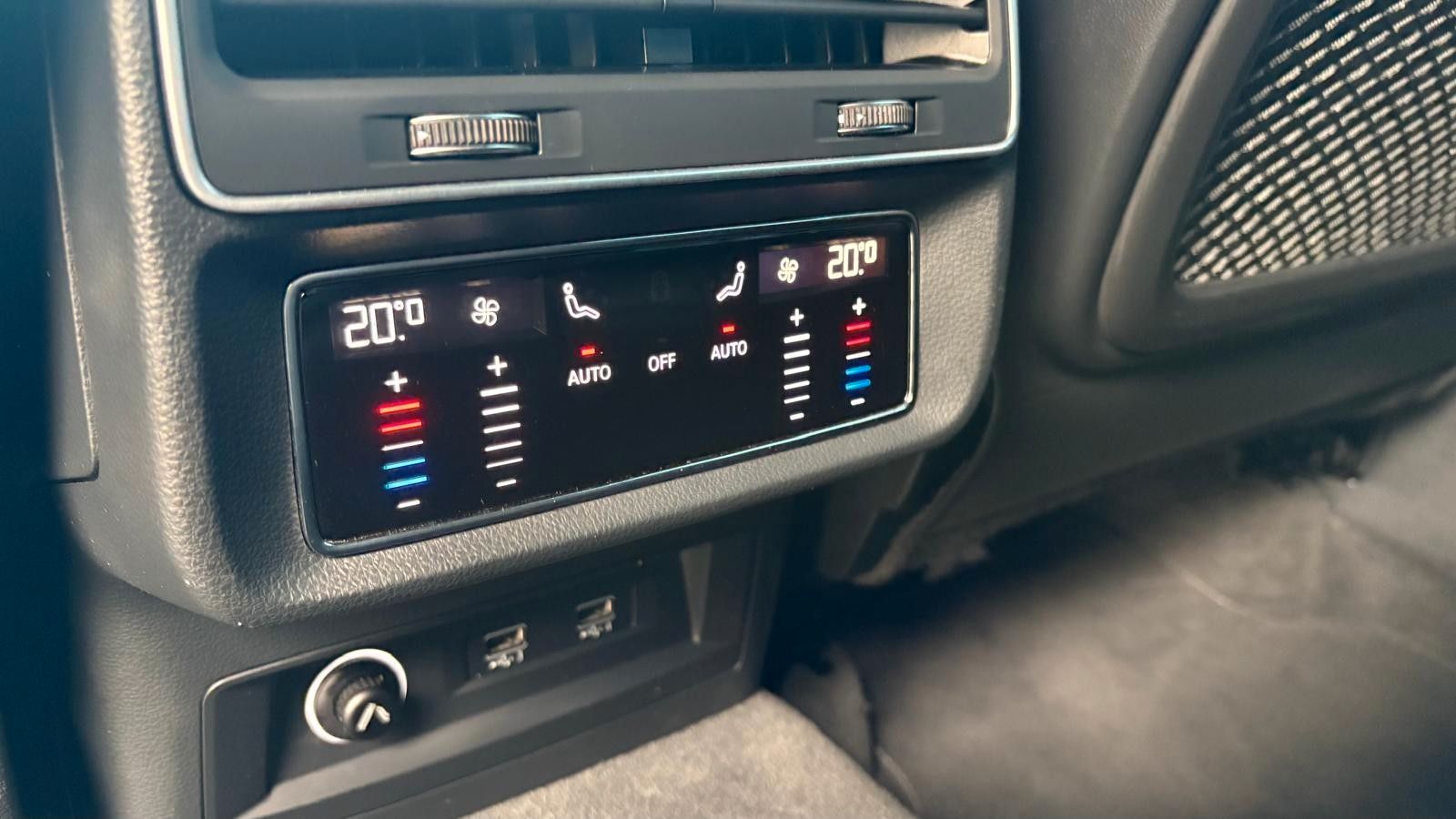 Fahrzeugabbildung Audi Q8 50 TDI s sitze raute, hud 22 zoll allradlenk